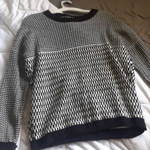 Patterned sweater